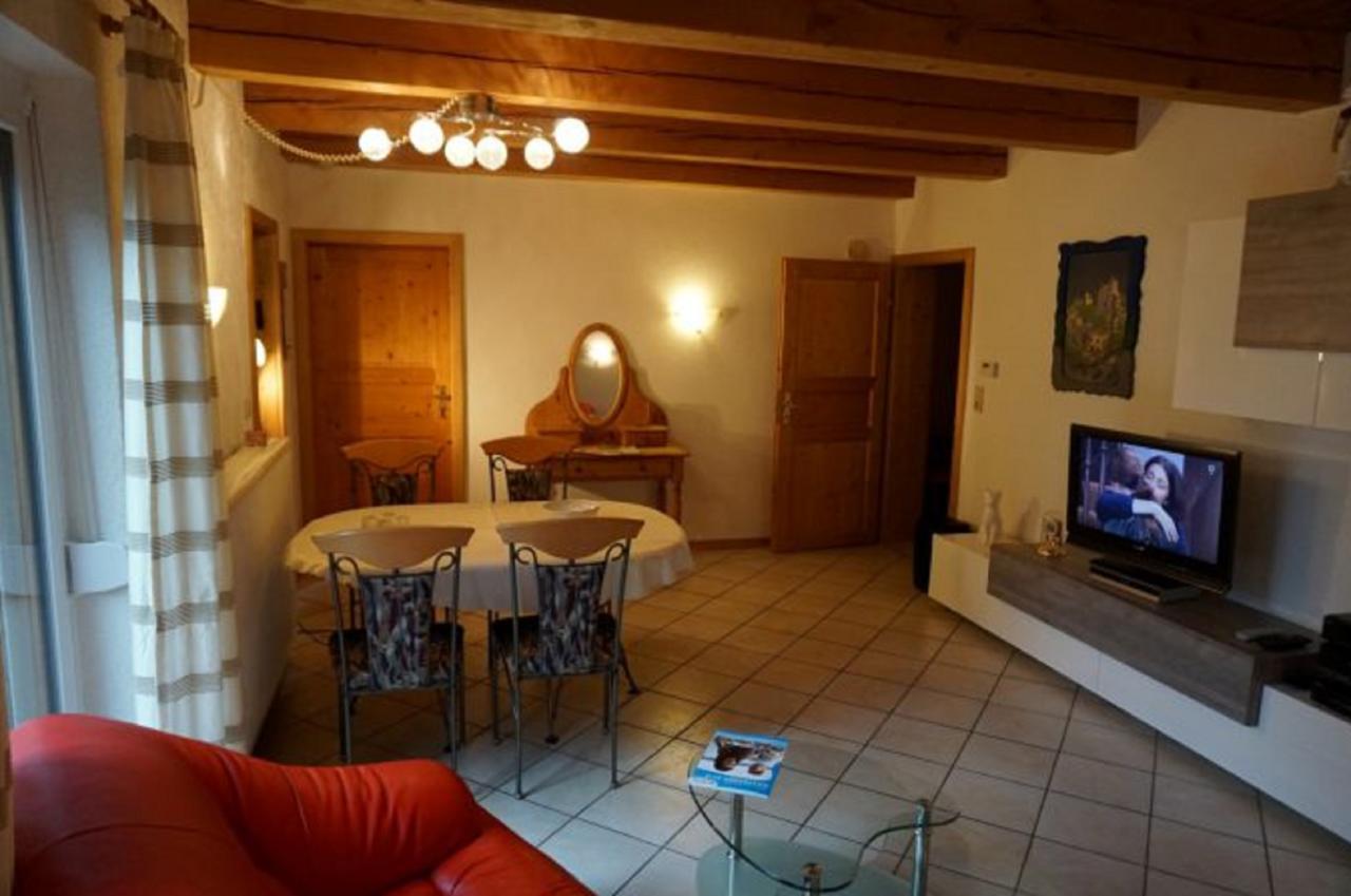 Ferienwohnung Naefelt グンツェンハウゼン エクステリア 写真